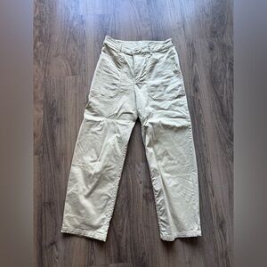 Wide Legged Ankle Jeans